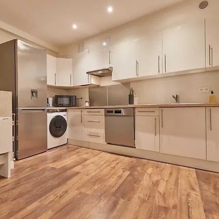 Classy 2bd-4p - Eiffel Tower Apartament